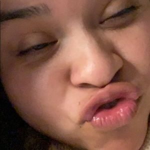 Meet your Posher, Jacqueline